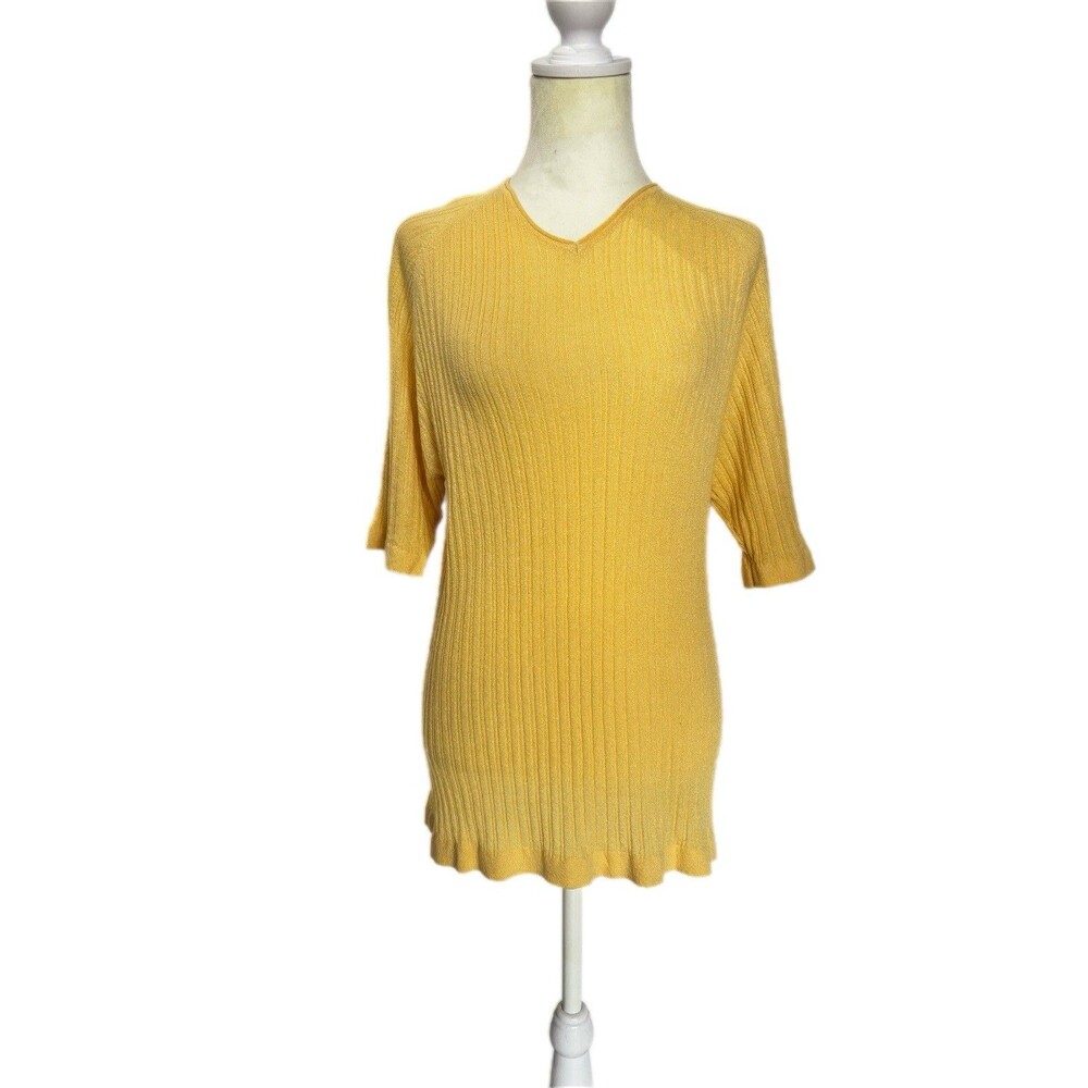 Bachrach Short Sleeve V-neck Ribbed Top Womens Size Medium